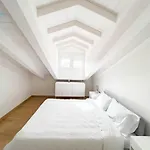 公寓 Tarabochia 8 Tirabora Short Rent, Con Parcheggio Privato 的里雅斯特