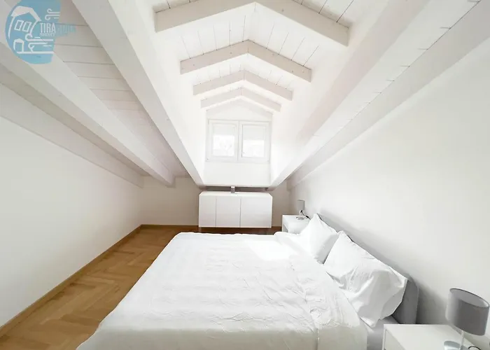 Apartment Tarabochia 8 Tirabora Short Rent Trieste